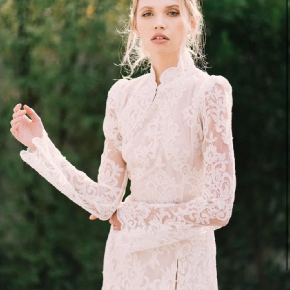 Stone Cold Fox Allure Long Sleeve Lace Mini Dress